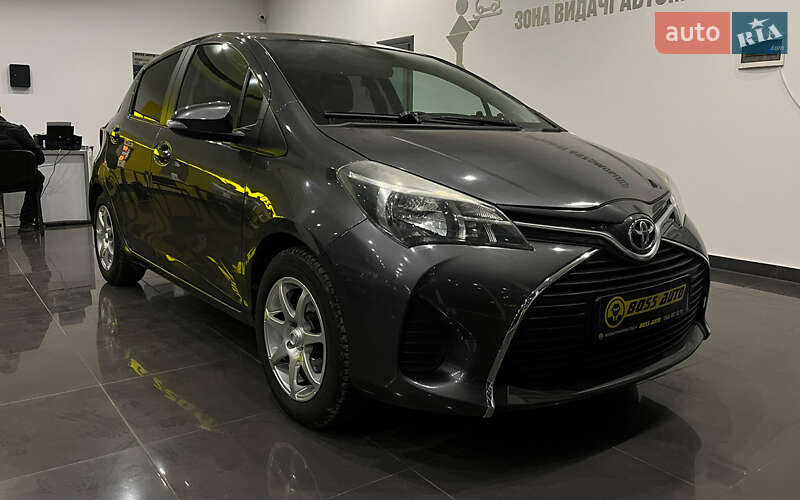 Toyota Yaris 2016