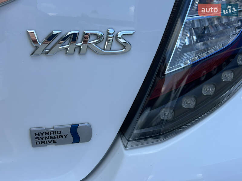 Хэтчбек Toyota Yaris 2014 в Житомире фото 15 Хэтчбек Toyota Yaris 2014 в Житомире