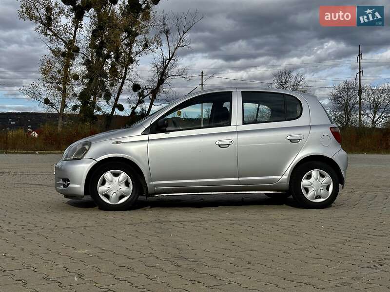Хэтчбек Toyota Yaris 2001 в Черновцах фото 5 Хэтчбек Toyota Yaris 2001 в Черновцах