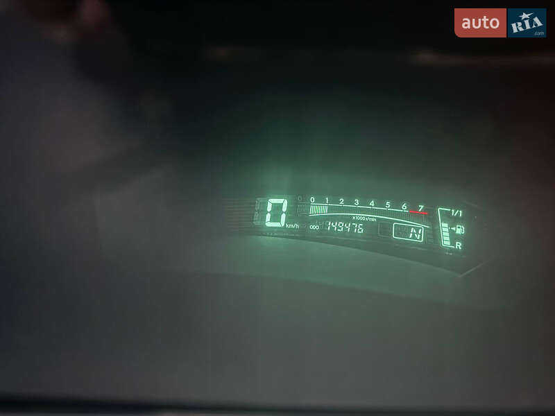 Хетчбек Toyota Yaris 2006 в Львові