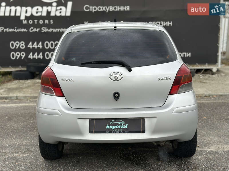 Хэтчбек Toyota Yaris 2009 в Харькове фото 5 Хэтчбек Toyota Yaris 2009 в Харькове