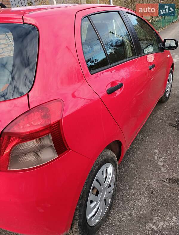 Хэтчбек Toyota Yaris 2008 в Хмельницком фото 7 Хэтчбек Toyota Yaris 2008 в Хмельницком