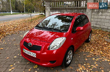 Хетчбек Toyota Yaris 2006 в Одесі