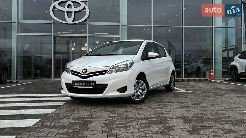 Toyota Yaris 2012