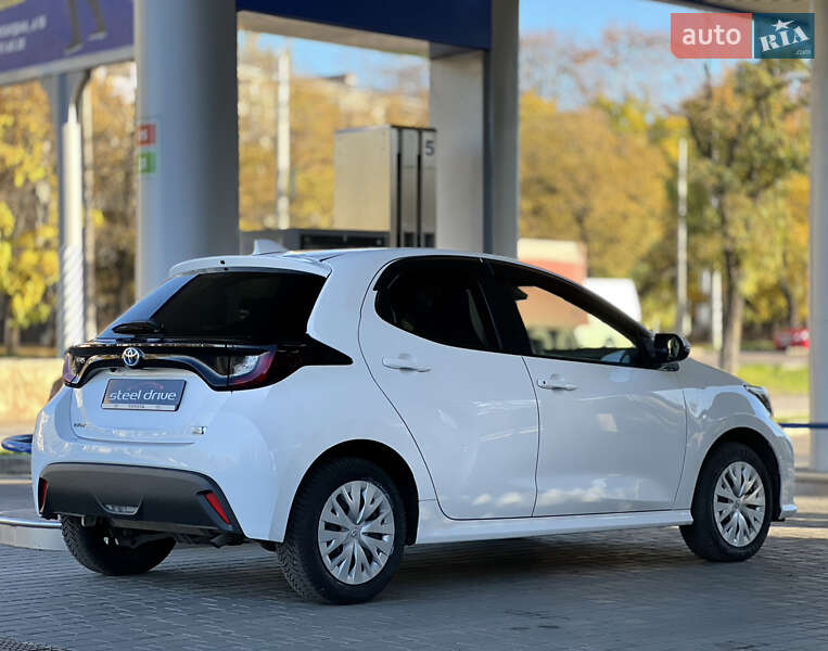 Хэтчбек Toyota Yaris 2021 в Николаеве