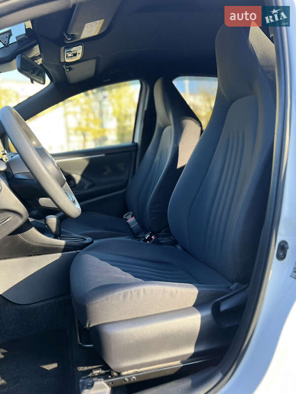 Хэтчбек Toyota Yaris 2021 в Николаеве