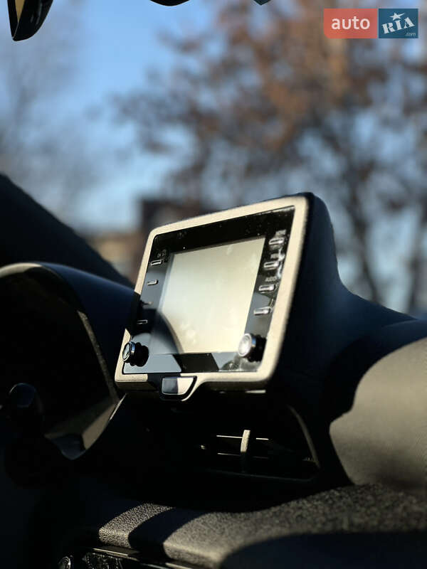 Хэтчбек Toyota Yaris 2021 в Николаеве