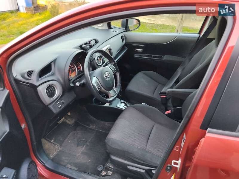 Хетчбек Toyota Yaris 2011 в Львові