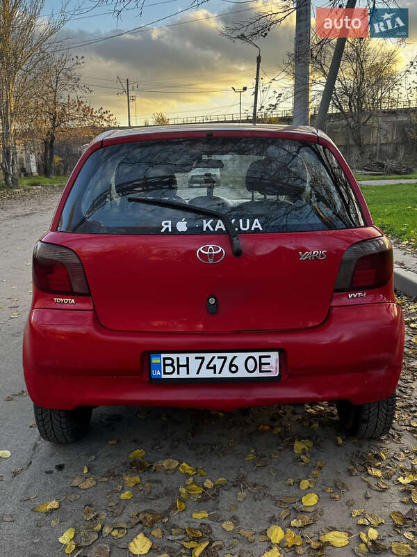 Хетчбек Toyota Yaris 2000 в Одесі