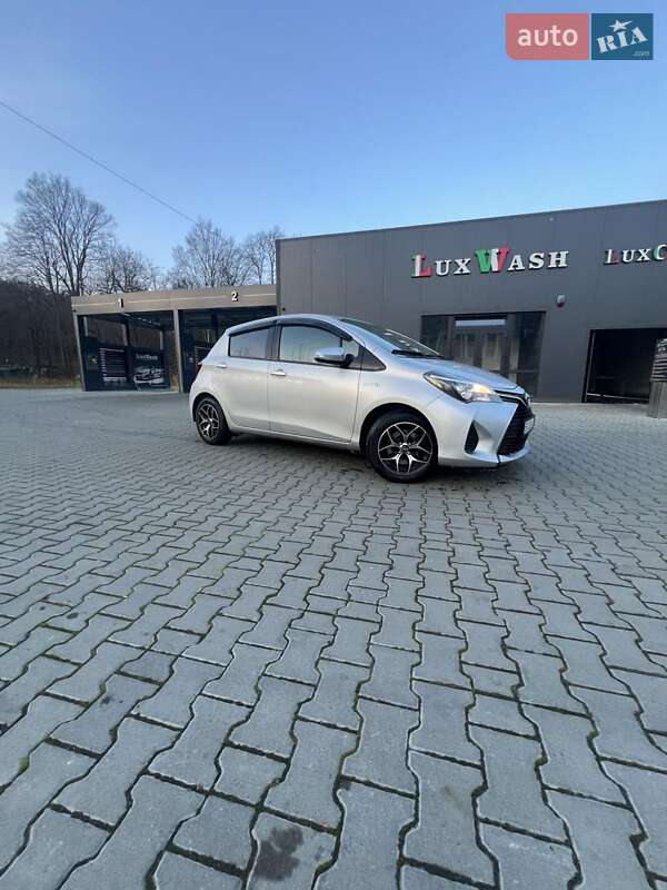 Хэтчбек Toyota Yaris 2014 в Львове фото 25 Хэтчбек Toyota Yaris 2014 в Львове