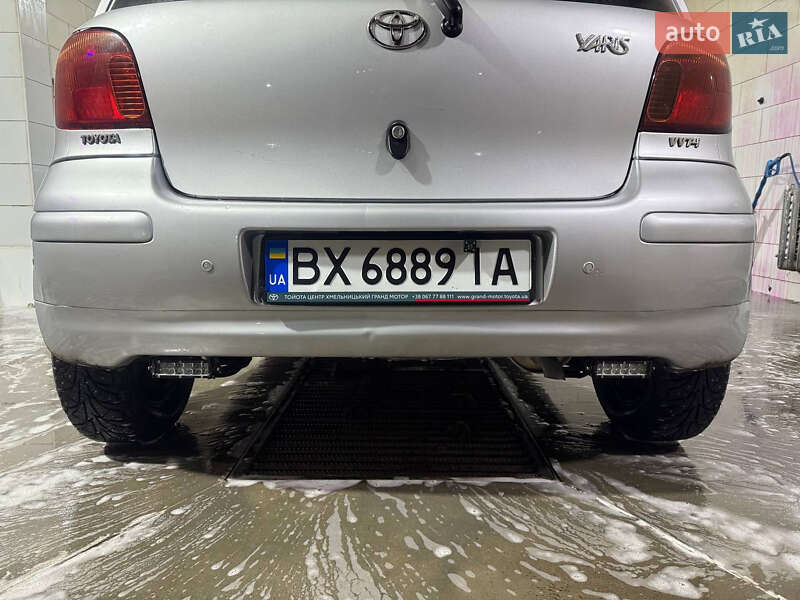 Хэтчбек Toyota Yaris 2004 в Красилове фото 4 Хэтчбек Toyota Yaris 2004 в Красилове