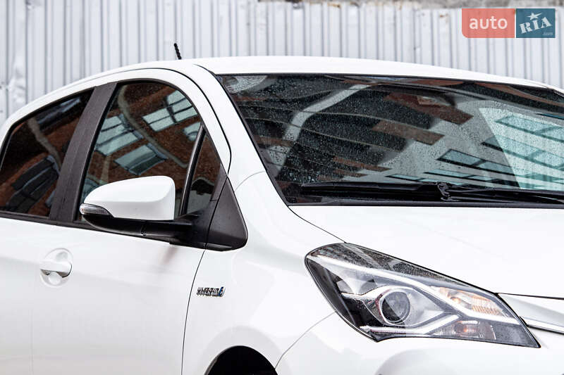 Хэтчбек Toyota Yaris 2017 в Львове фото 10 Хэтчбек Toyota Yaris 2017 в Львове
