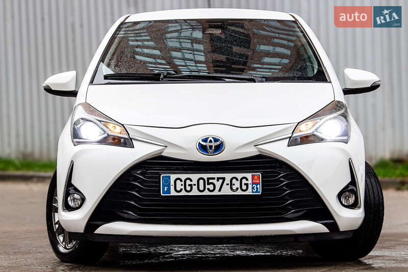 Хэтчбек Toyota Yaris 2017 в Львове фото 4 Хэтчбек Toyota Yaris 2017 в Львове