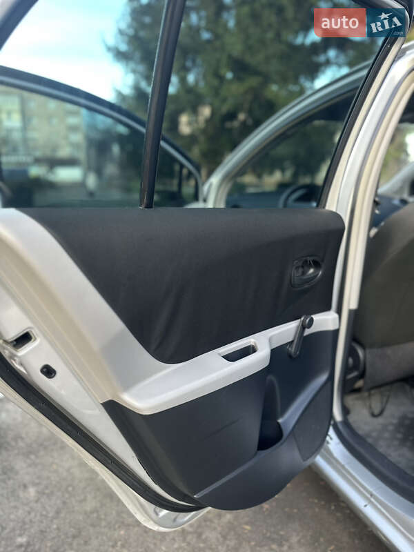 Хэтчбек Toyota Yaris 2007 в Тульчине