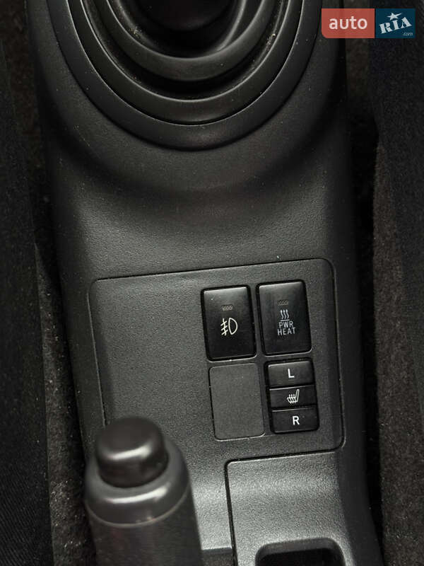 Хетчбек Toyota Yaris 2006 в Стрию