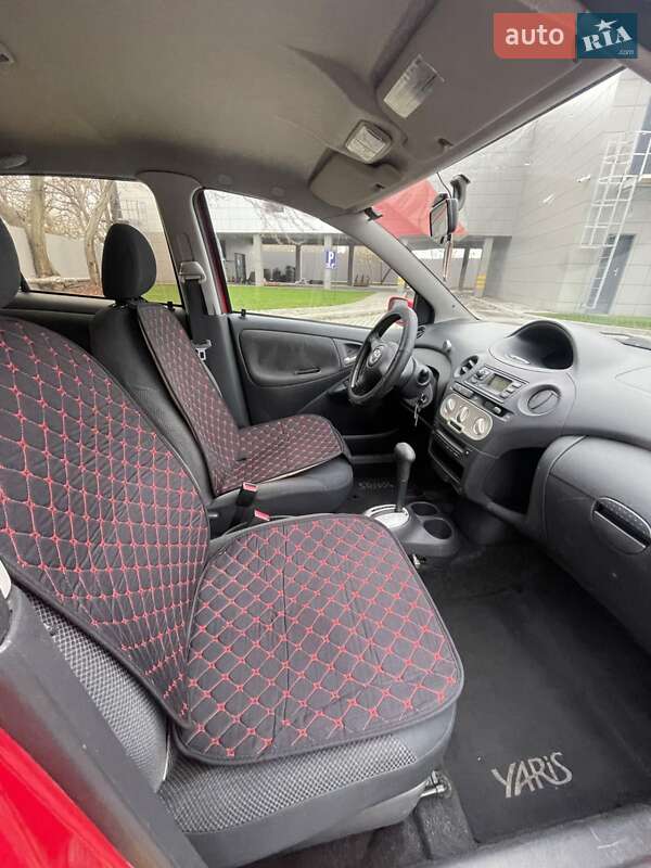 Хетчбек Toyota Yaris 2003 в Одесі фото 3 Хетчбек Toyota Yaris 2003 в Одесі