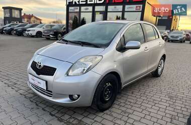 Хэтчбек Toyota Yaris 2006 в Львове