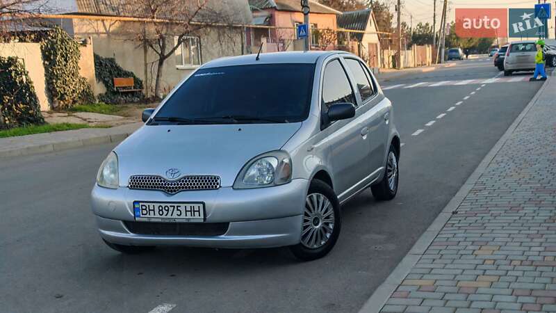 Toyota Yaris 2002