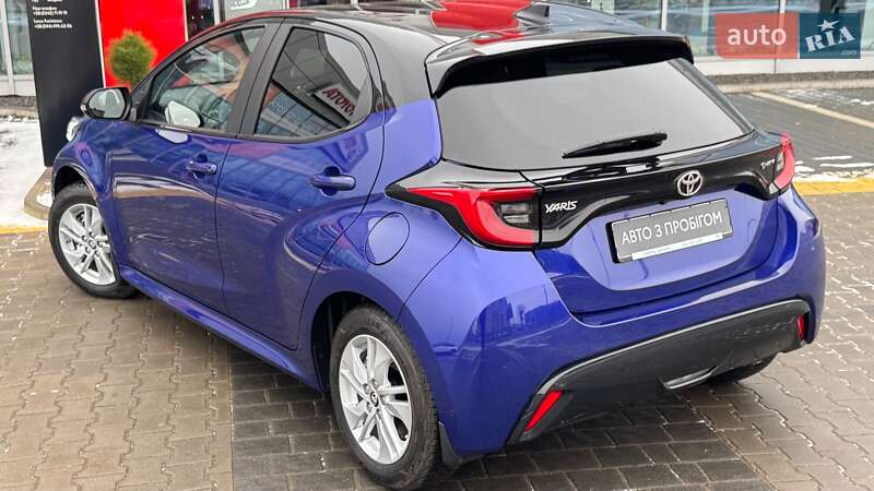 Хетчбек Toyota Yaris 2024 в Івано-Франківську