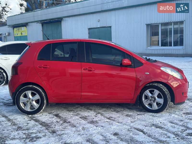 Хэтчбек Toyota Yaris 2008 в Киеве фото 4 Хэтчбек Toyota Yaris 2008 в Киеве