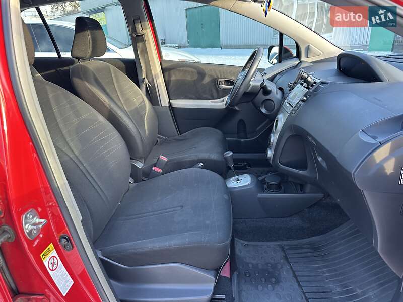 Хэтчбек Toyota Yaris 2008 в Киеве фото 24 Хэтчбек Toyota Yaris 2008 в Киеве