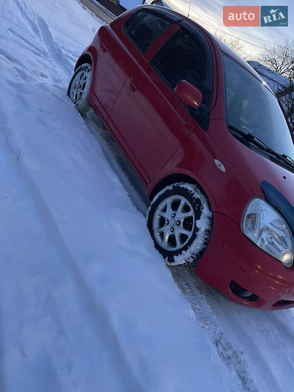 Хетчбек Toyota Yaris 2003 в Броварах