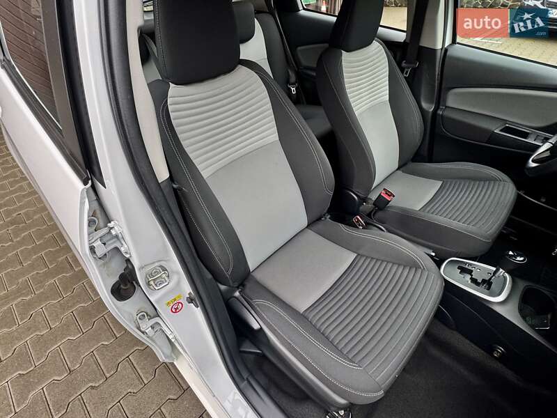 Хэтчбек Toyota Yaris 2017 в Броварах