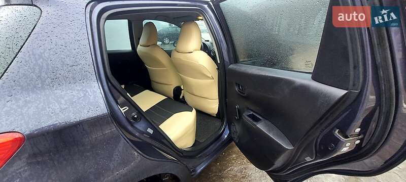 Хэтчбек Toyota Yaris 2013 в Полтаве