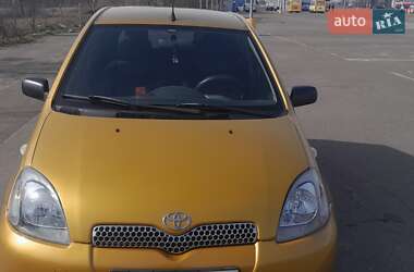 Хэтчбек Toyota Yaris 2002 в Одессе