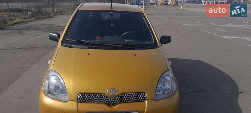 Toyota Yaris 2002