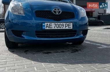 Хэтчбек Toyota Yaris 2007 в Днепре