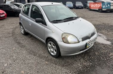 Хэтчбек Toyota Yaris 2002 в Одессе