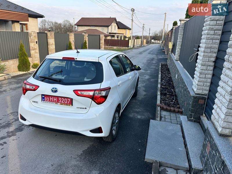 Хэтчбек Toyota Yaris 2019 в Житомире