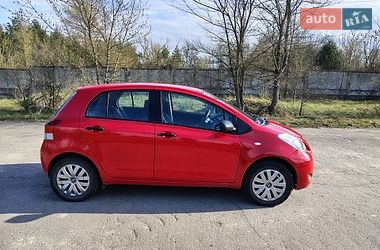 Хэтчбек Toyota Yaris 2009 в Богуславе