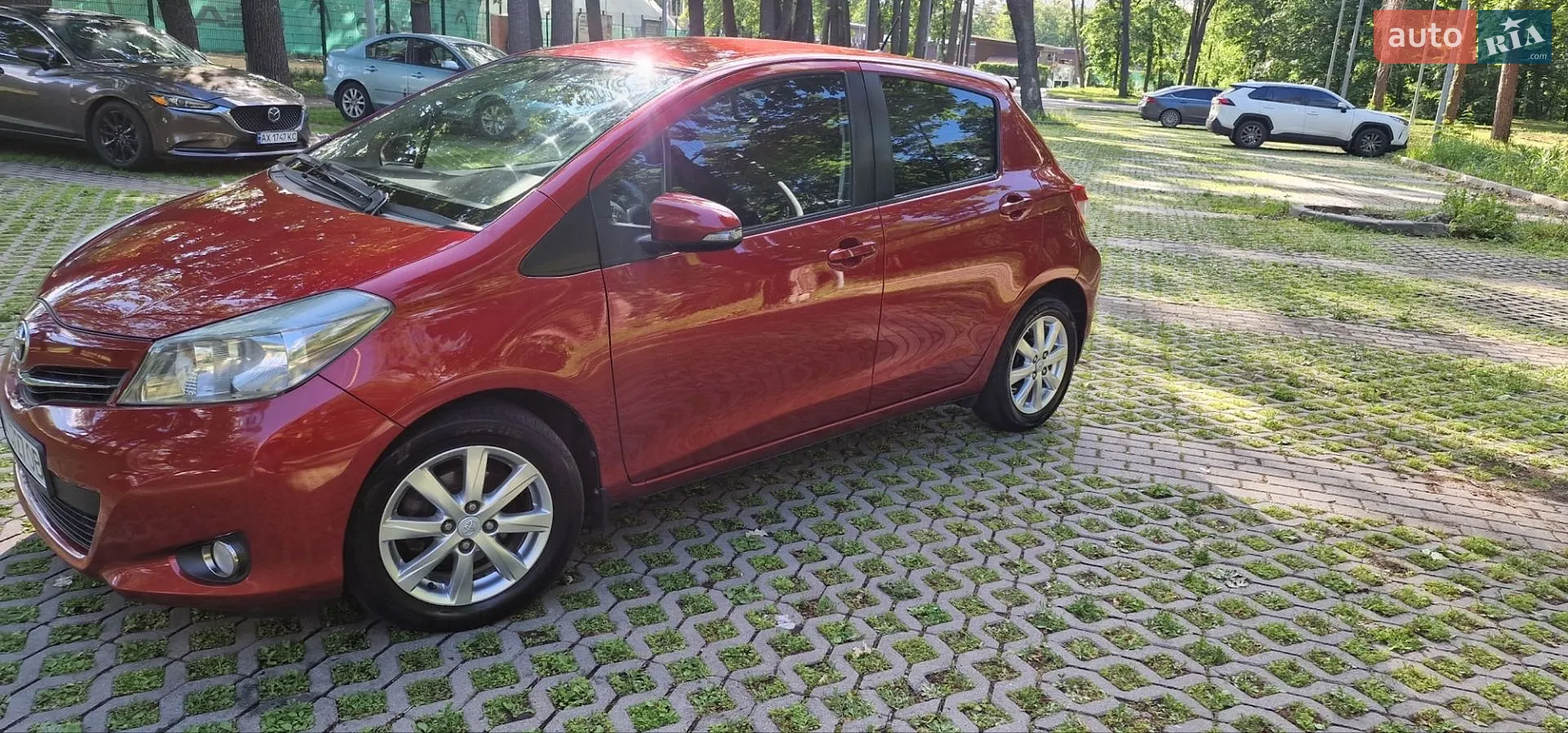 2012 Toyota Yaris - мініатюра 23
