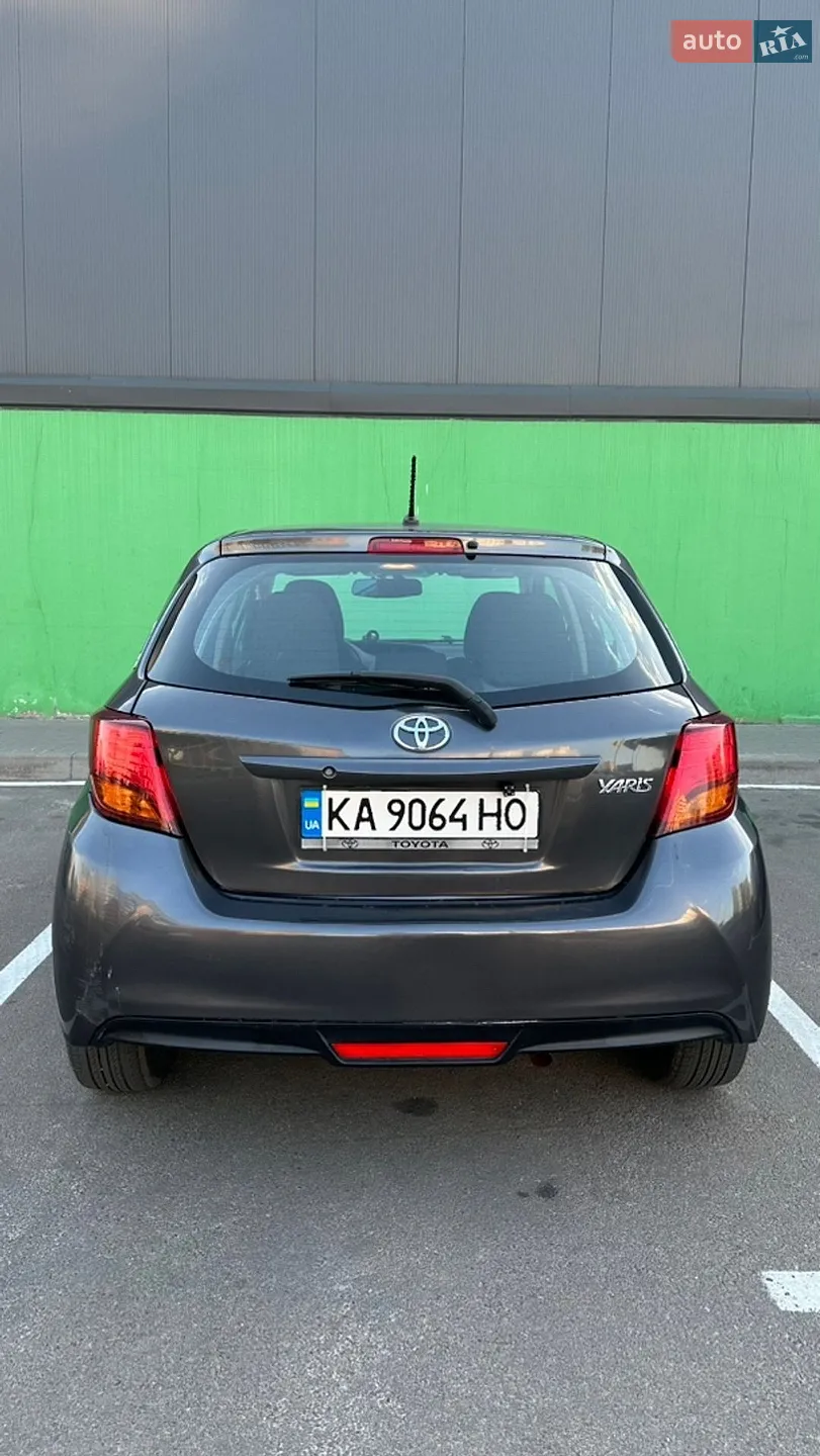 2015 Toyota Yaris - мініатюра 3