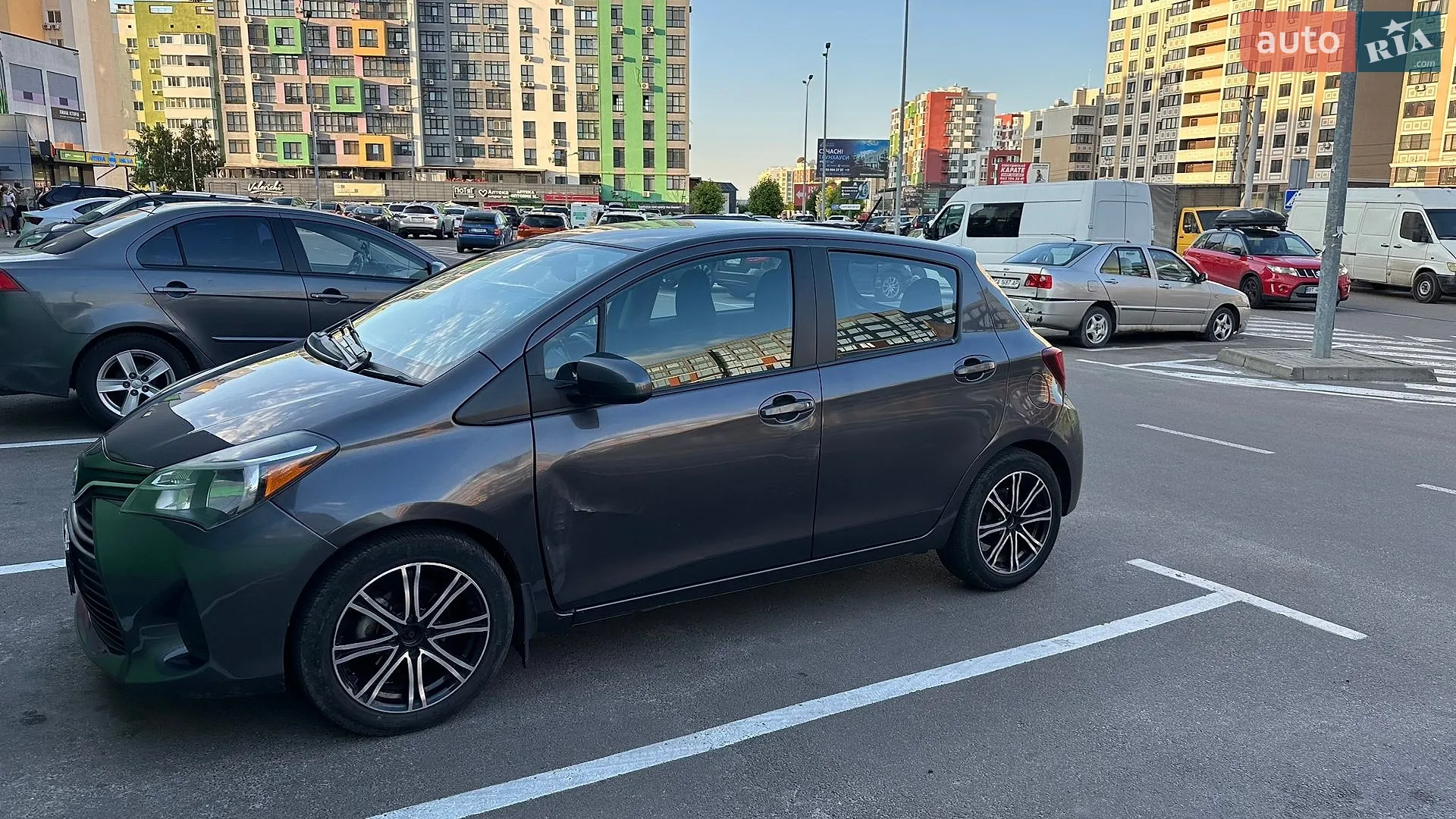 2015 Toyota Yaris - мініатюра 4