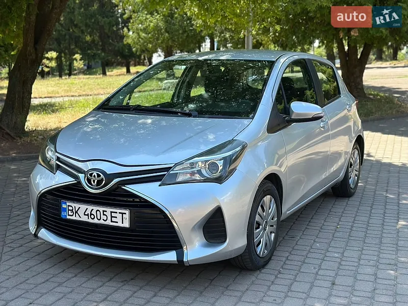 Toyota Yaris 2015