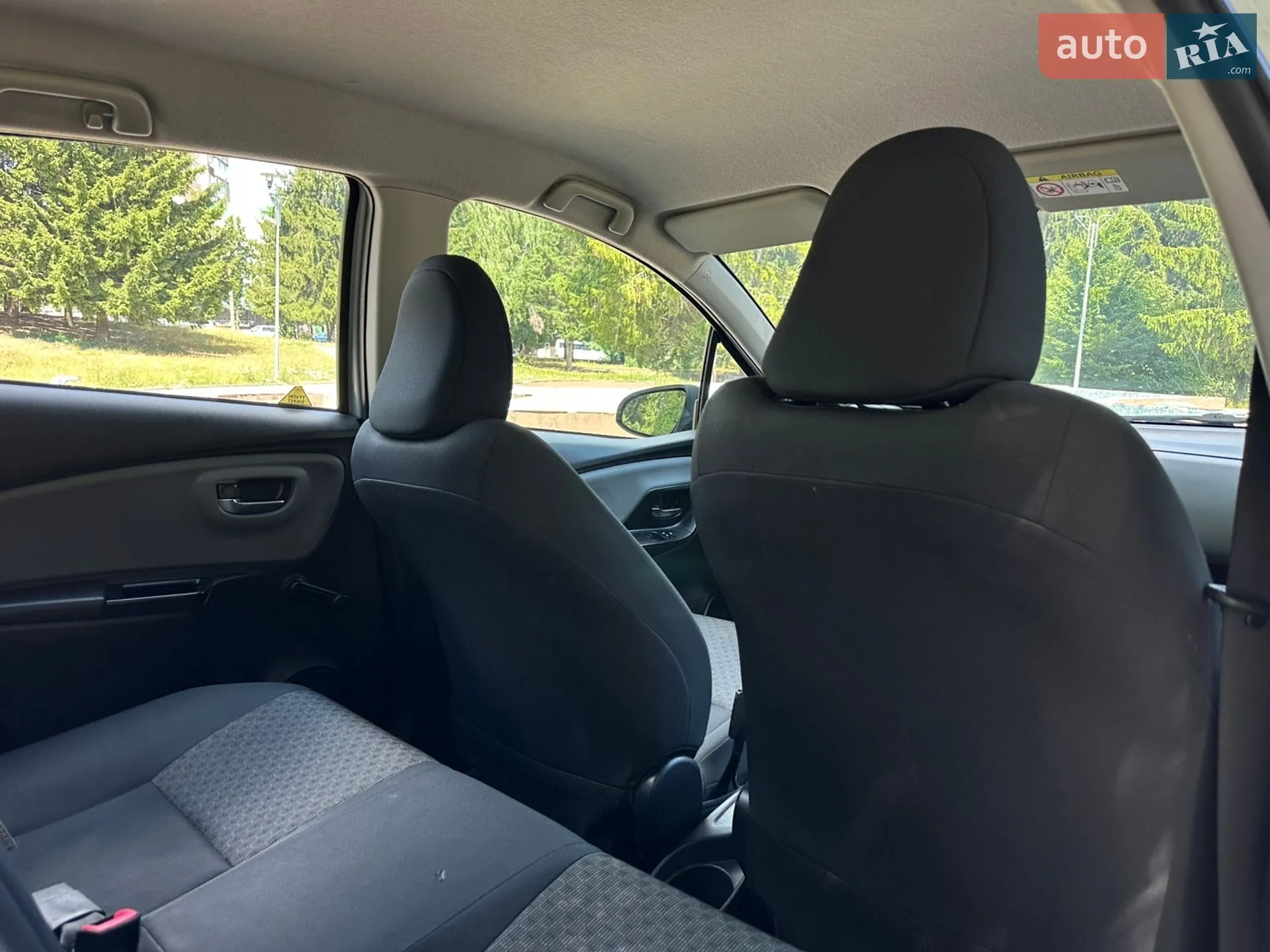 2015 Toyota Yaris - мініатюра 43
