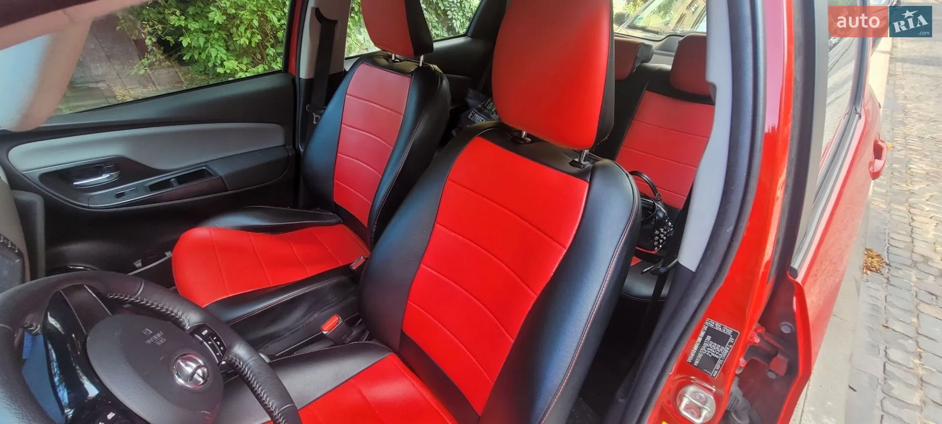 2017 Toyota Yaris - мініатюра 8