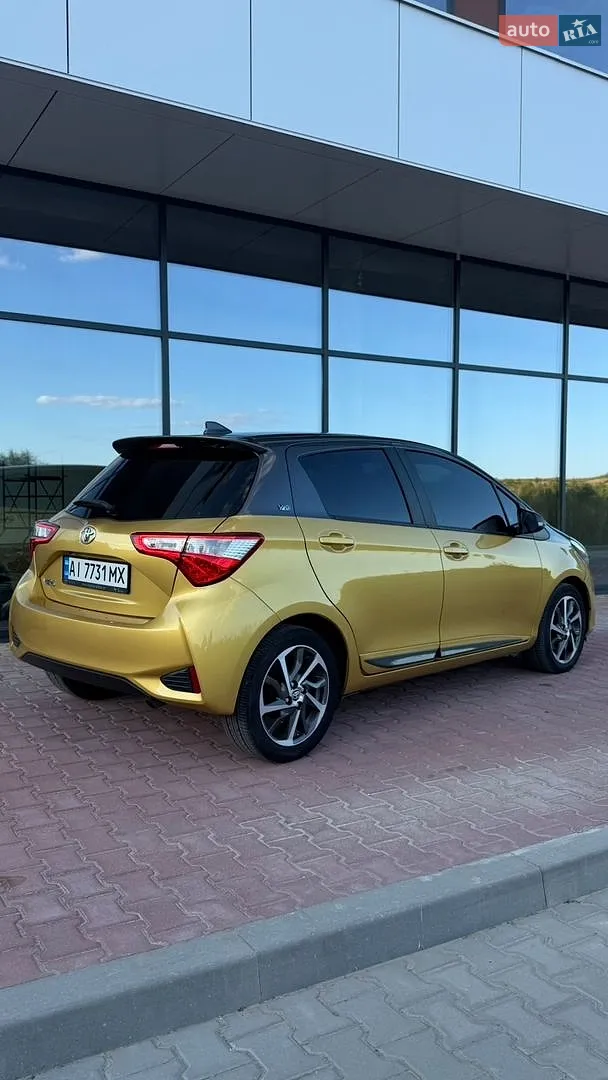 2019 Toyota Yaris - мініатюра 5