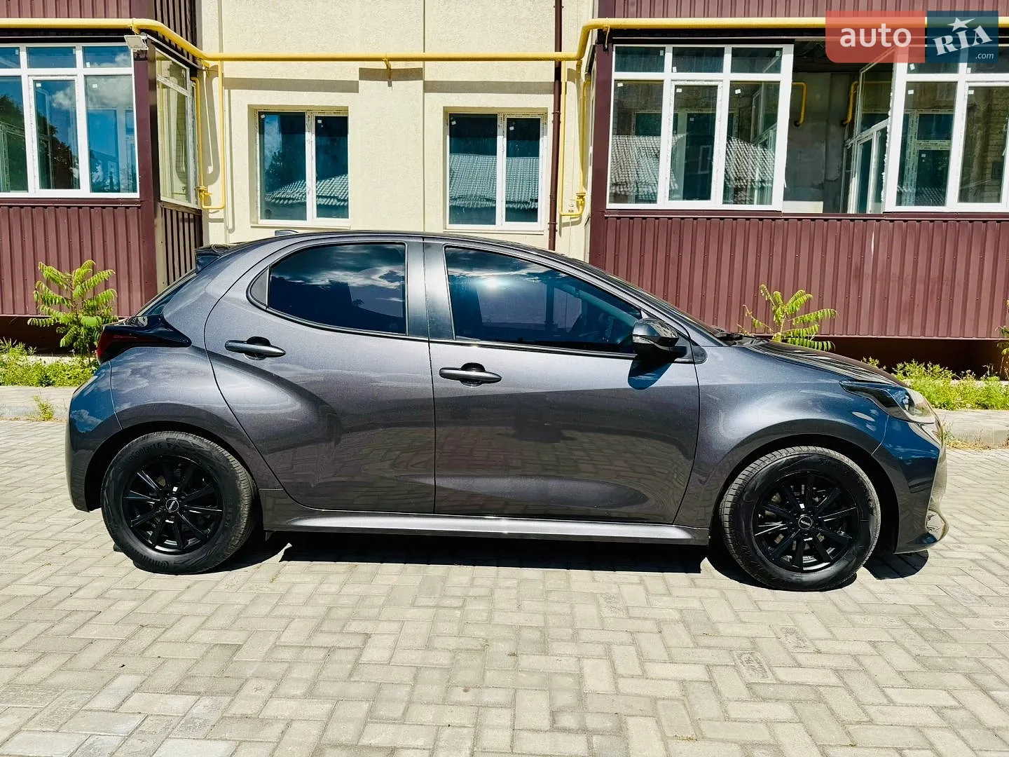 2021 Toyota Yaris - мініатюра 3
