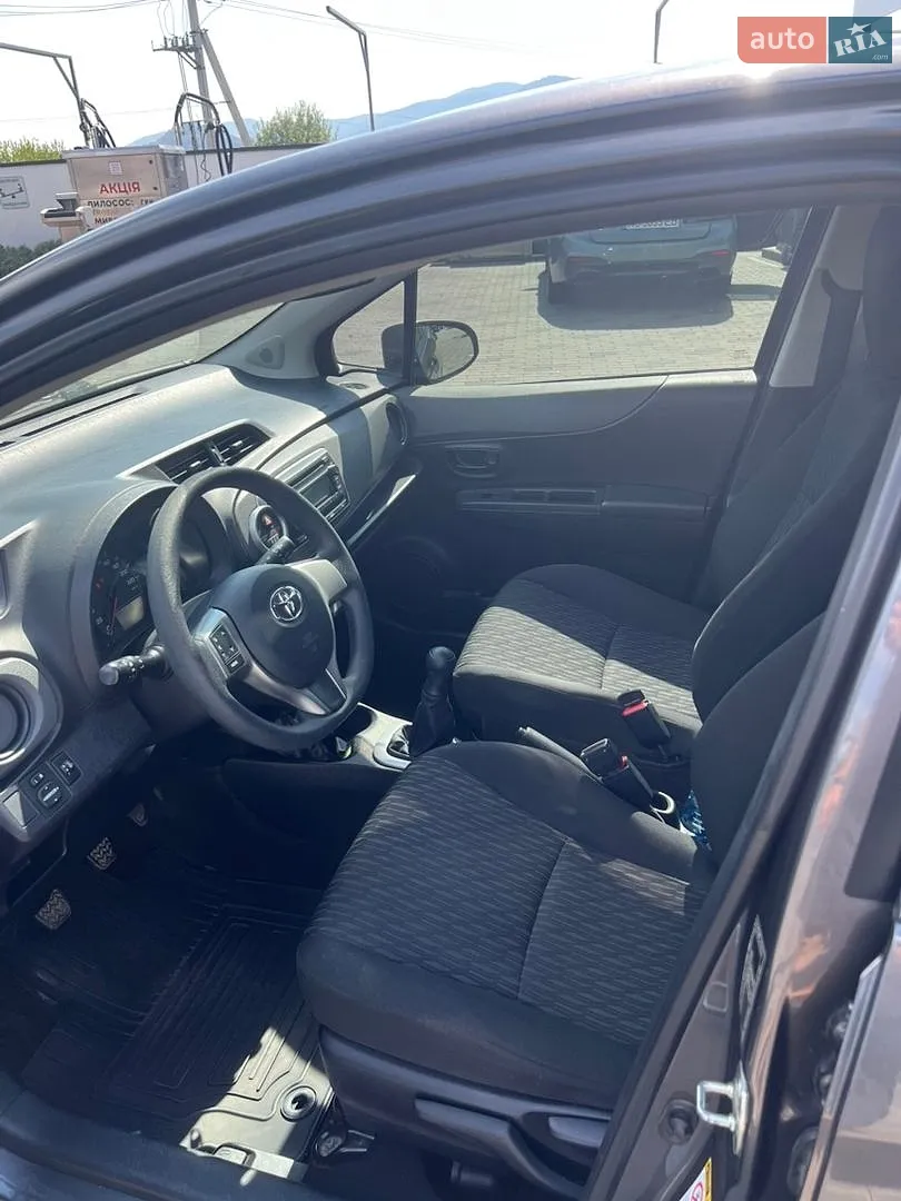 2012 Toyota Yaris - мініатюра 4