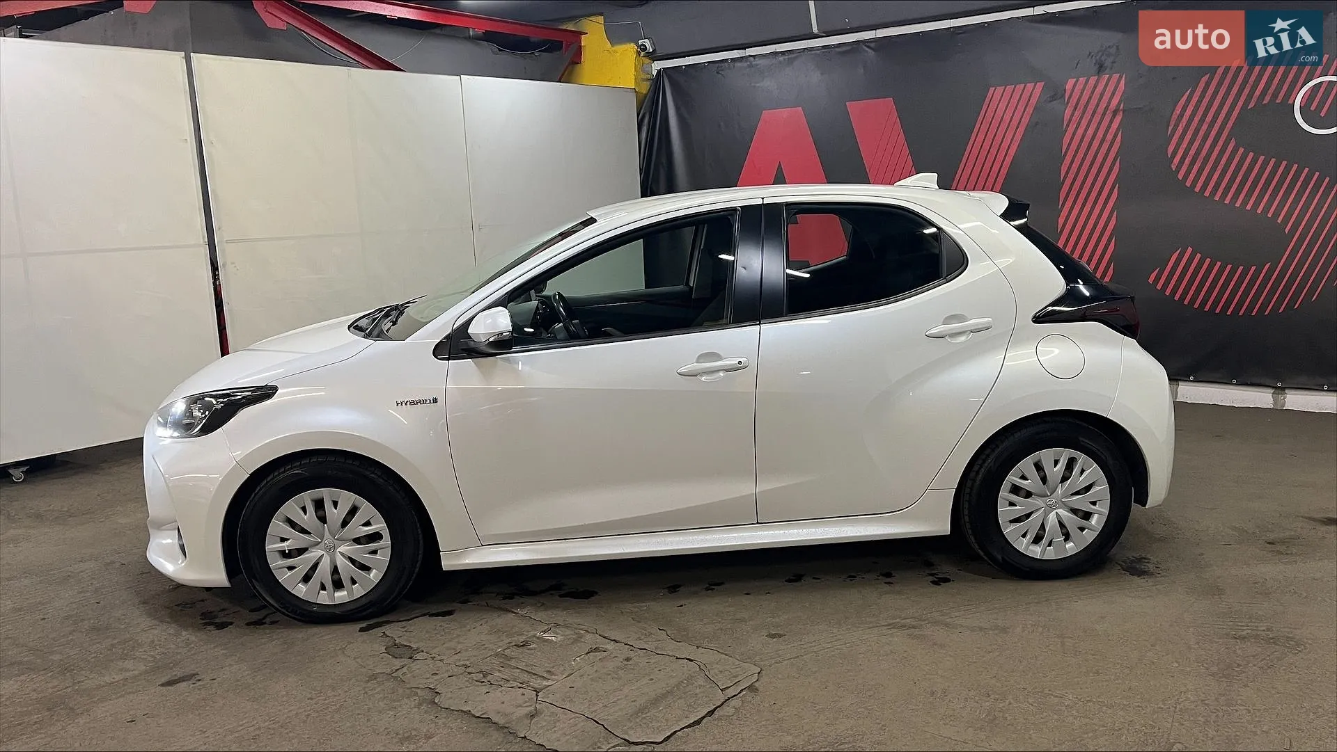 2021 Toyota Yaris - мініатюра 3