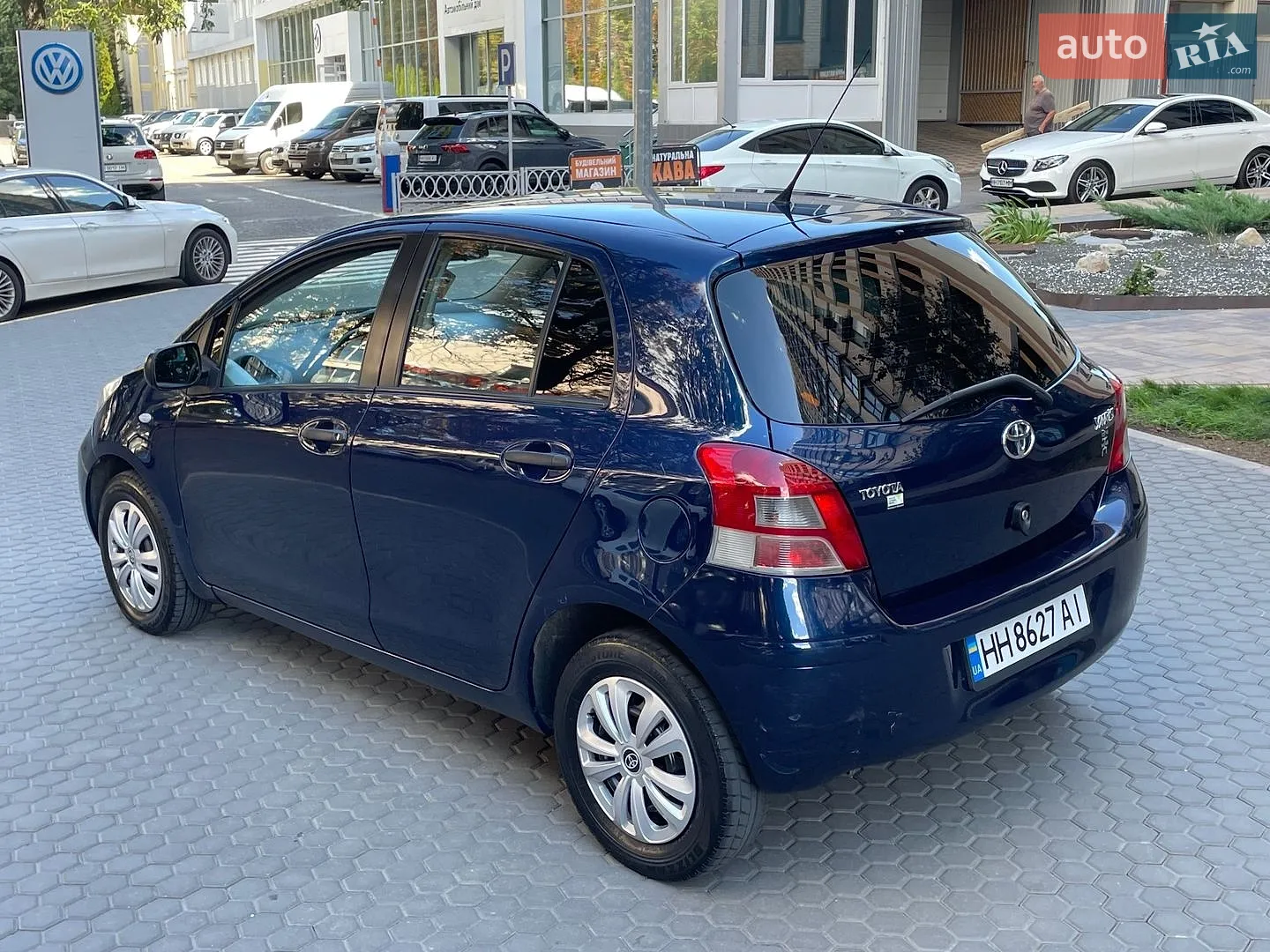 2011 Toyota Yaris - мініатюра 7