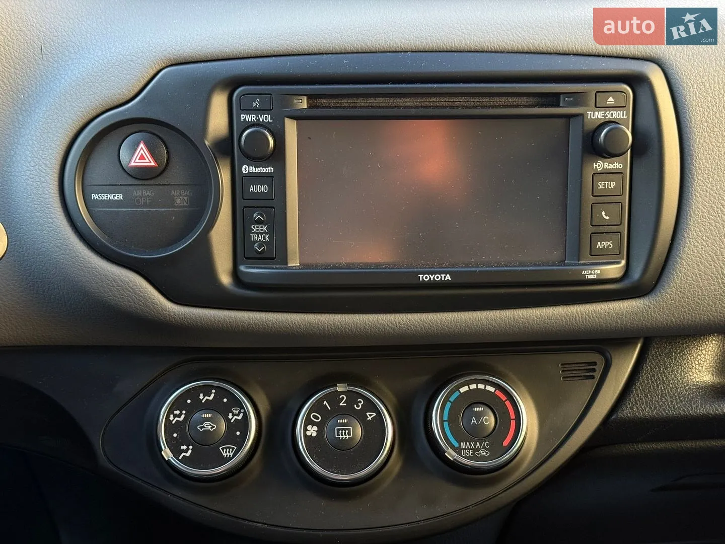2015 Toyota Yaris - мініатюра 30