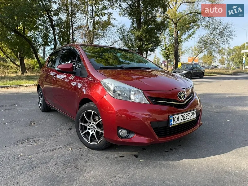 Toyota Yaris 2012