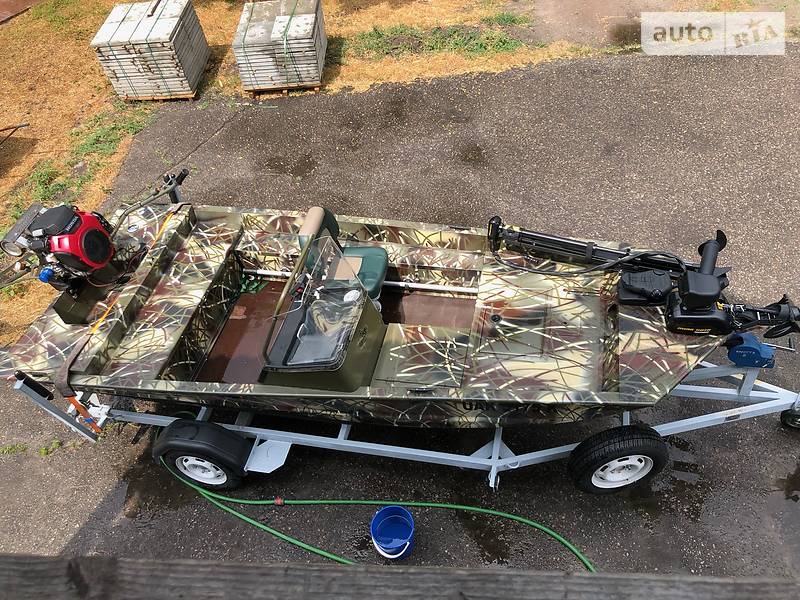 Tracker Grizzly 1648