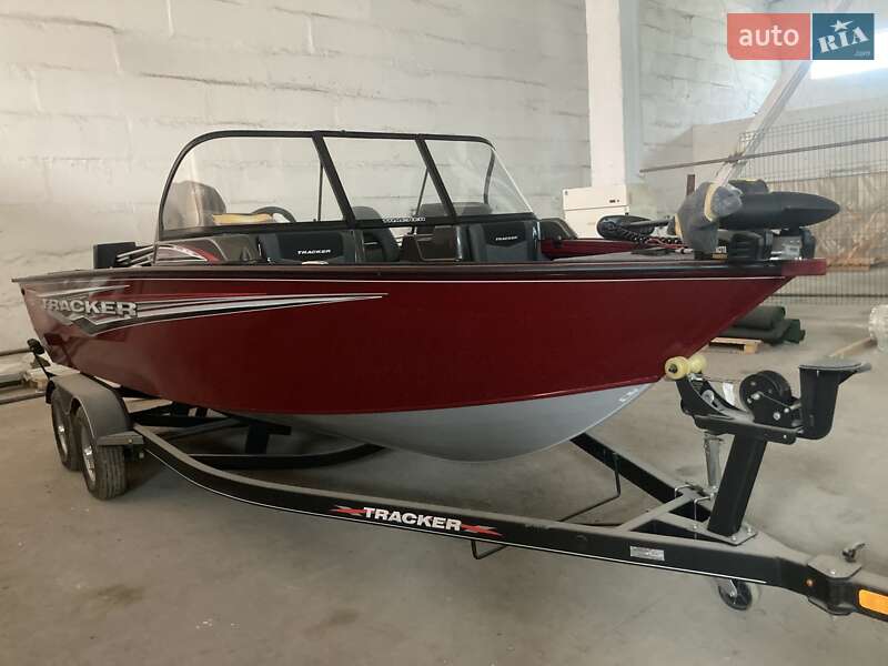 Катер Tracker Party Barge 2021 в Дніпрі