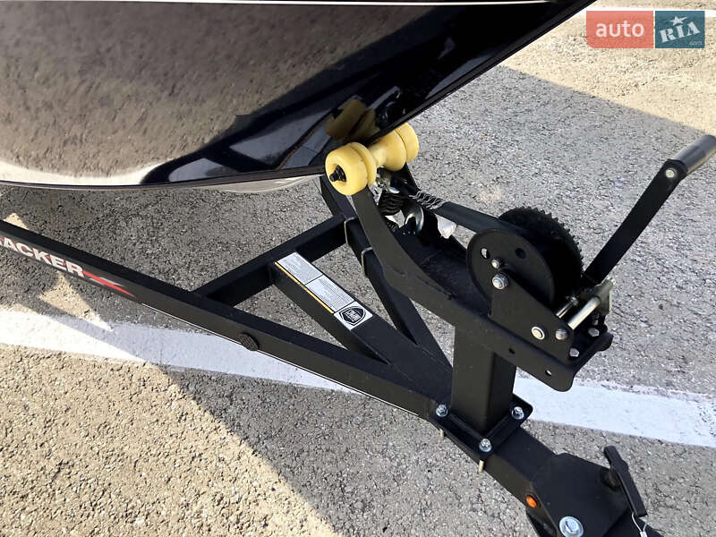 Катер Tracker Pro Guide 2021 в Киеве фото 15 Катер Tracker Pro Guide 2021 в Киеве